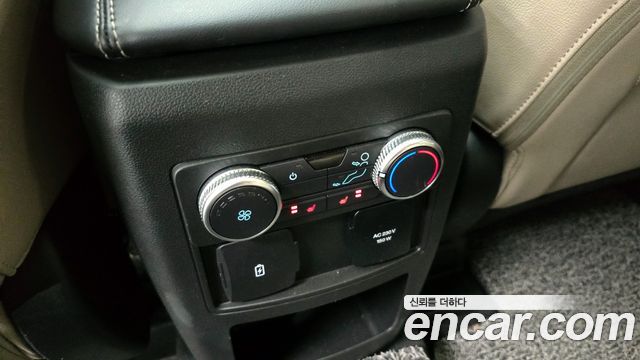 Ford Explorer (VI) 2.3 LimIted 4WD 2021 — фото 18