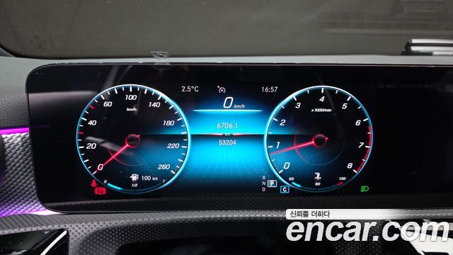 Mercedes-Benz A-Class (W177) A220 Hatchback 2021 — фото 8