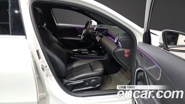 Mercedes-Benz A-Class (W177) A220 Hatchback 2021 — фото 10