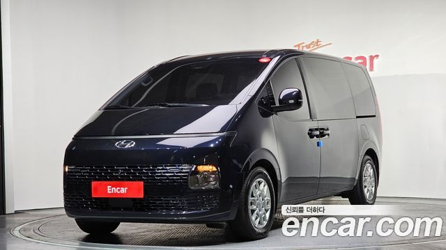Hyundai Staria 4WD Tourer 9-Seater Modern 2023 — фото 1
