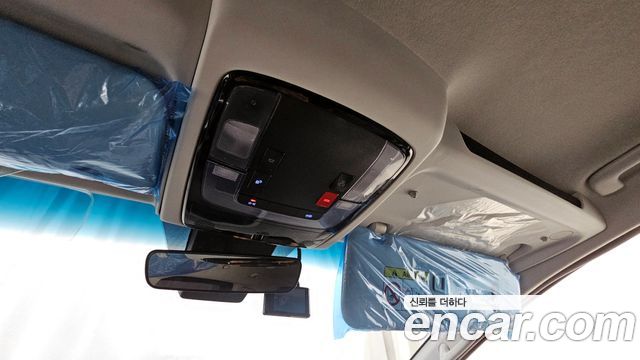 Hyundai Staria 4WD Tourer 9-Seater Modern 2023 — фото 19