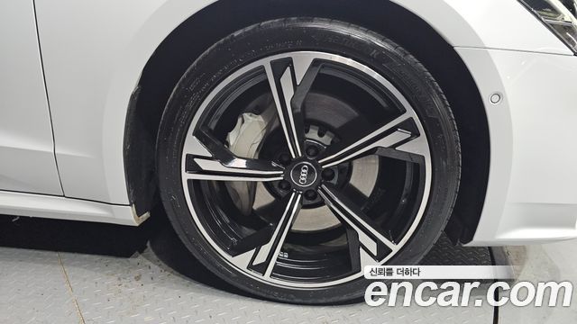 Audi A7 (4K) 55 TFSI Quattro Premium 2021 — фото 5