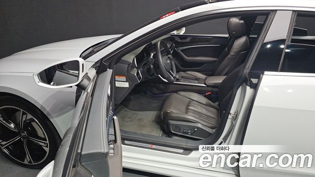 Audi A7 (4K) 55 TFSI Quattro Premium 2021 — фото 10