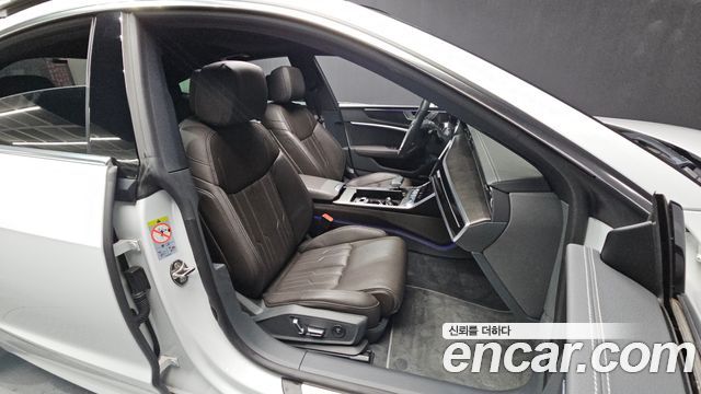 Audi A7 (4K) 55 TFSI Quattro Premium 2021 — фото 11