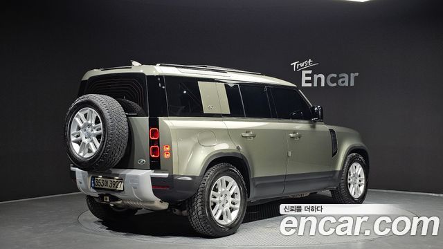 Land Rover Defender (L663) 110 D250 S 2022 — фото 2