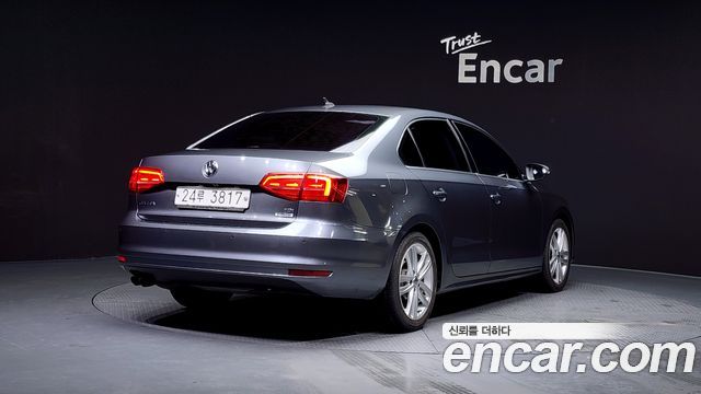 Volkswagen Jetta 2.0 TDI BlueMotion Premium 6th 2015 — фото 2