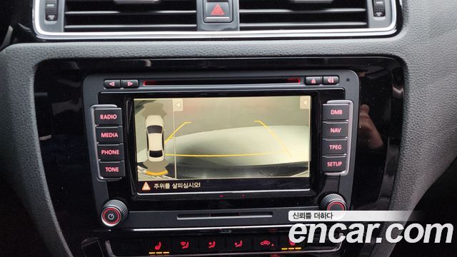 Volkswagen Jetta 2.0 TDI BlueMotion Premium 6th 2015 — фото 15