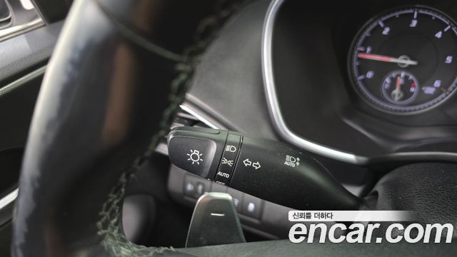 Hyundai Santa Fe Diesel 2.2 2WD Prestige 2021 — фото 18