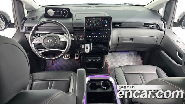 Hyundai Staria L3.5 Lounge 9-Seater Inspiration 2023 — фото 7
