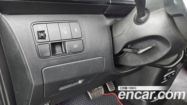 Hyundai Staria L3.5 Lounge 9-Seater Inspiration 2023 — фото 13