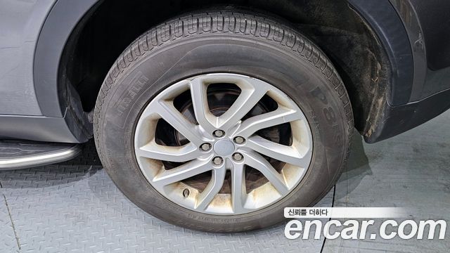 Land Rover Discovery Sport 2.0 TD4 SE (150PS) 2018 — фото 5