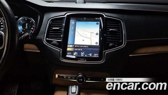 Volvo XC90 (II) D5 Inscription 2017 — фото 15