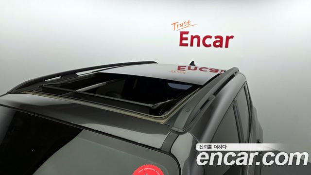 Jeep Renegade 2.4 Limited 2019 — фото 19