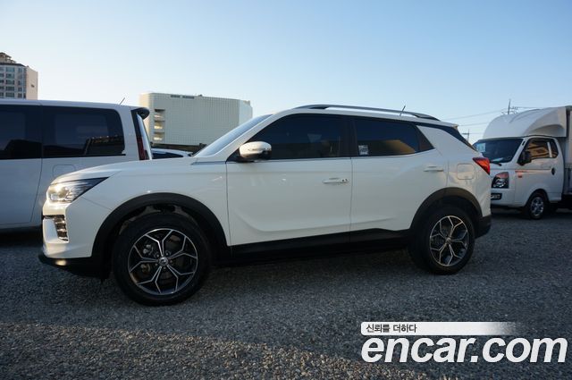 KG Mobility (SsangYong) Beautiful Korando Gasoline 1.5 2WD C7 2023 — фото 2