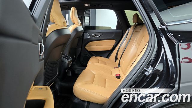 Volvo XC60 (II) T6 Inscription 2019 — фото 12