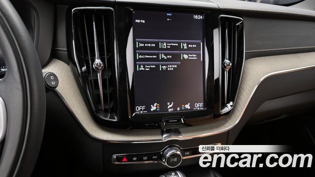 Volvo XC60 (II) T6 Inscription 2019 — фото 14