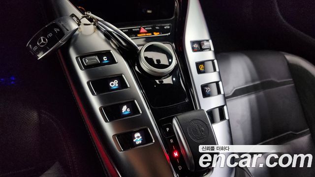 Mercedes-Benz AMG GT 4Door 43 4MATIC+ 2020 — фото 9