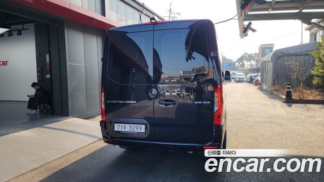 Mercedes-Benz Sprinter 3.0 Diesel W907 2021 — фото 4