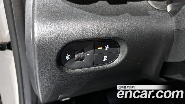 Hyundai Casper The Essential Light 2024 — фото 14