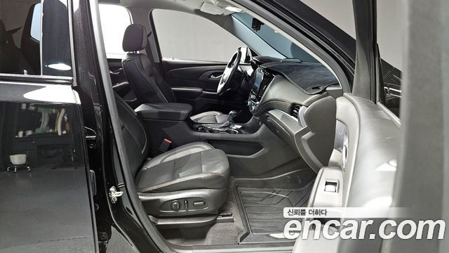 Chevrolet Traverse 3.6 AWD Redline 2020 — фото 11