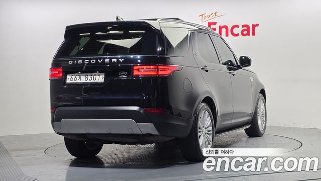 Land Rover Discovery 5 3.0 TD6 HSE Luxury 2018 — фото 2