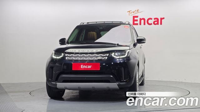 Land Rover Discovery 5 3.0 TD6 HSE Luxury 2018 — фото 3