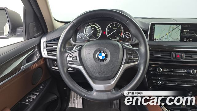 BMW X6 (F16) xDrive 30d 2015 — фото 13