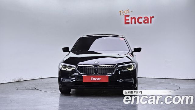 BMW 5 Series (G30) 520d Luxury Special Edition 2018 — фото 3