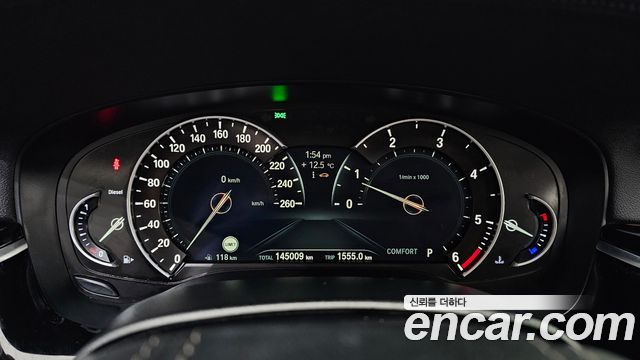 BMW 5 Series (G30) 520d Luxury Special Edition 2018 — фото 8