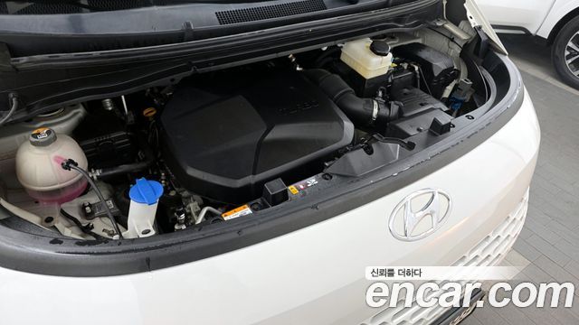 Hyundai Staria Tourer 9-Seater Modern 2022 — фото 6