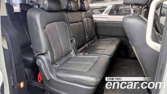 Hyundai Staria Tourer 9-Seater Modern 2022 — фото 12