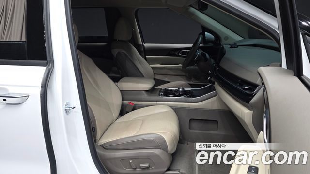 Kia Carnival (IV) HEV 9-Seater Hi-Limousine Signature 2025 — фото 15