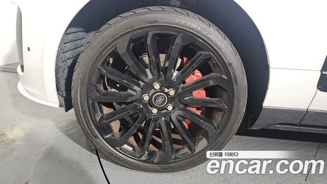 Land Rover Range Rover (IV) 3.0 TDV6 Vogue SE DIESEL 2013 — фото 5
