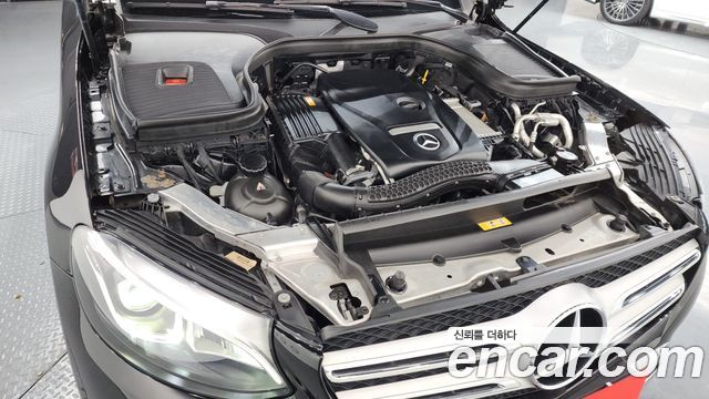 Mercedes-Benz GLC-Class (X253) GLC300 4MATIC 2019 — фото 6