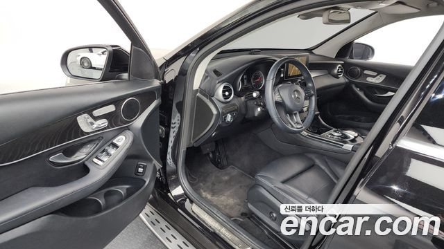 Mercedes-Benz GLC-Class (X253) GLC300 4MATIC 2019 — фото 10