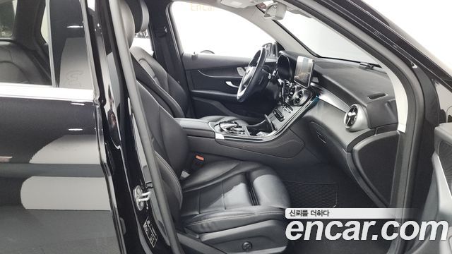Mercedes-Benz GLC-Class (X253) GLC300 4MATIC 2019 — фото 11