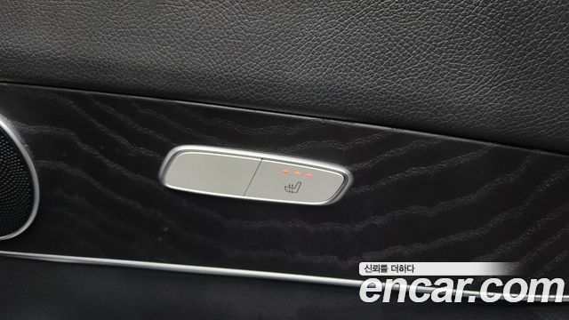 Mercedes-Benz GLC-Class (X253) GLC300 4MATIC 2019 — фото 19