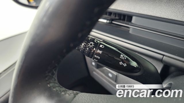 Hyundai Staria 4WD Tourer 9-Seater Modern 2023 — фото 15