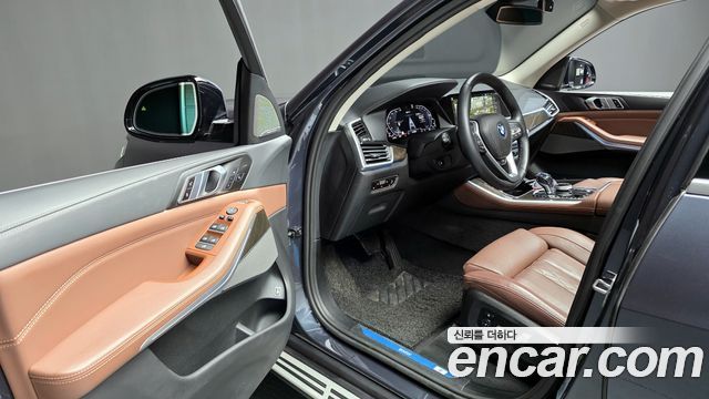 BMW X5 (G05) xDrive 45e xLine 2022 — фото 10