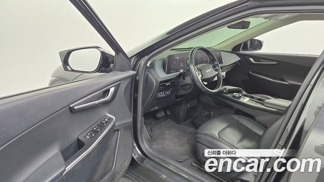 Kia EV6 Long Range 4WD Air 2022 — фото 10