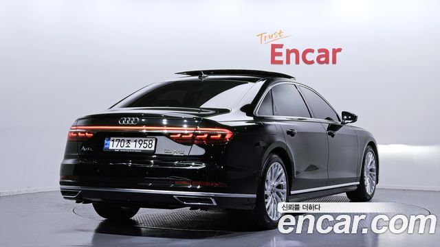 Audi A8 (D5) 55 TFSI Quattro LWB 2021 — фото 2