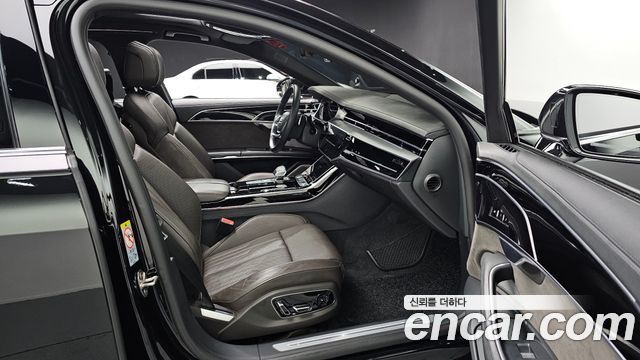 Audi A8 (D5) 55 TFSI Quattro LWB 2021 — фото 10