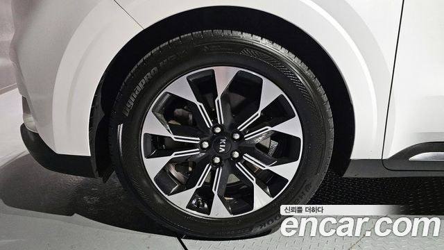 Kia Carnival (IV) Diesel 9-Seater Signature 2021 — фото 5