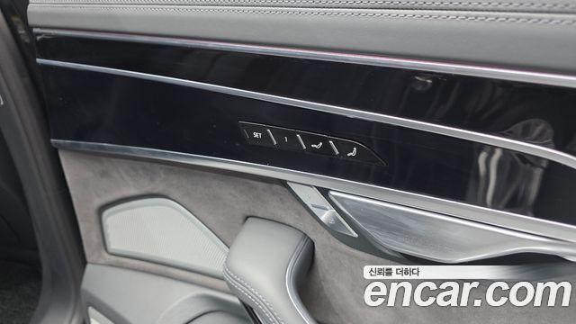 Audi A8 (D5) 55 TFSI Quattro LWB 2020 — фото 16
