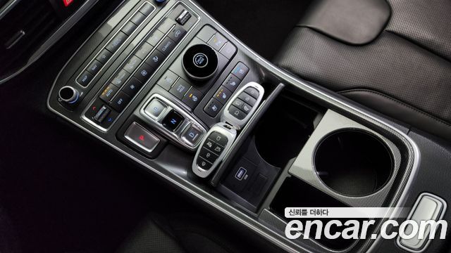 Hyundai Santa Fe Diesel 2.2 2WD Premium Choice 2021 — фото 9