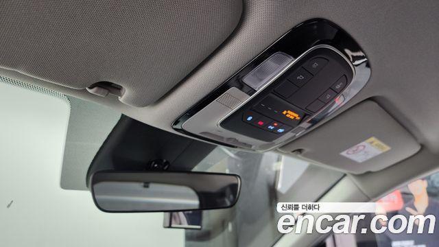 Hyundai Santa Fe Diesel 2.2 2WD Premium Choice 2021 — фото 18