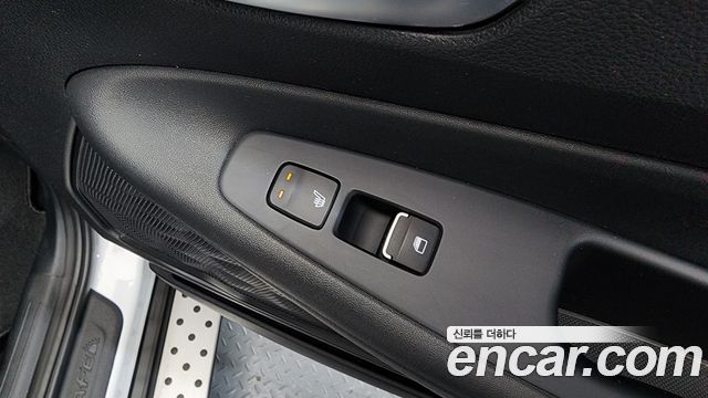 Hyundai Santa Fe Diesel 2.2 2WD Premium Choice 2021 — фото 19