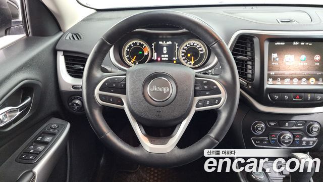 Jeep Cherokee (KL) 2.4 Longitude High AWD 2018 — фото 17
