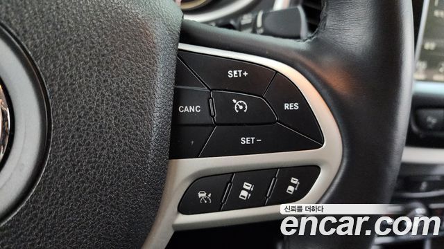 Jeep Cherokee (KL) 2.4 Longitude High AWD 2018 — фото 22