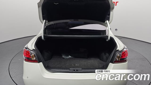 Nissan Altima 2.5 L33 2016 — фото 20